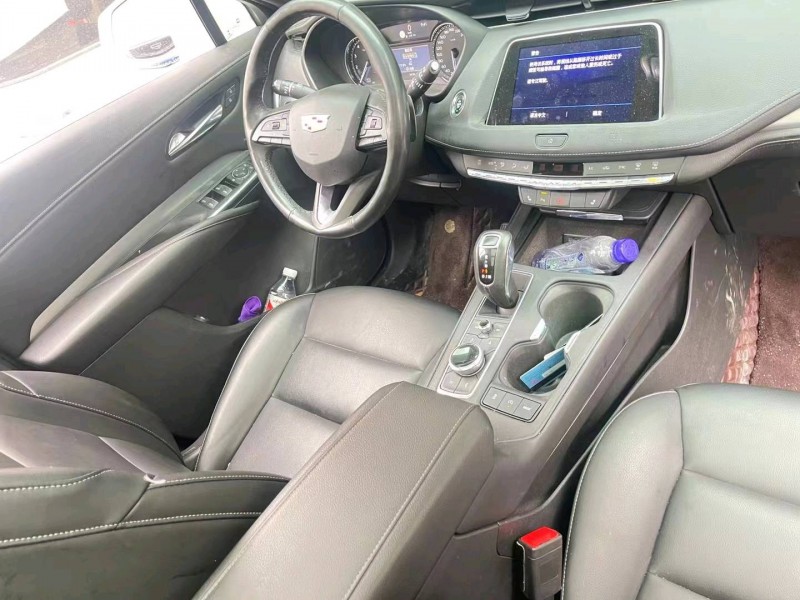 邵阳19年凯迪拉克XT43