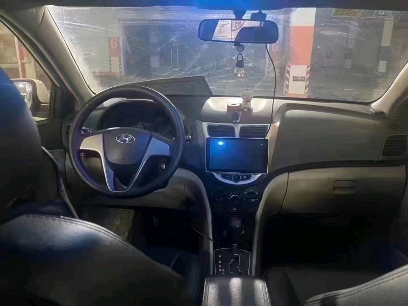 济南17年现代瑞纳9