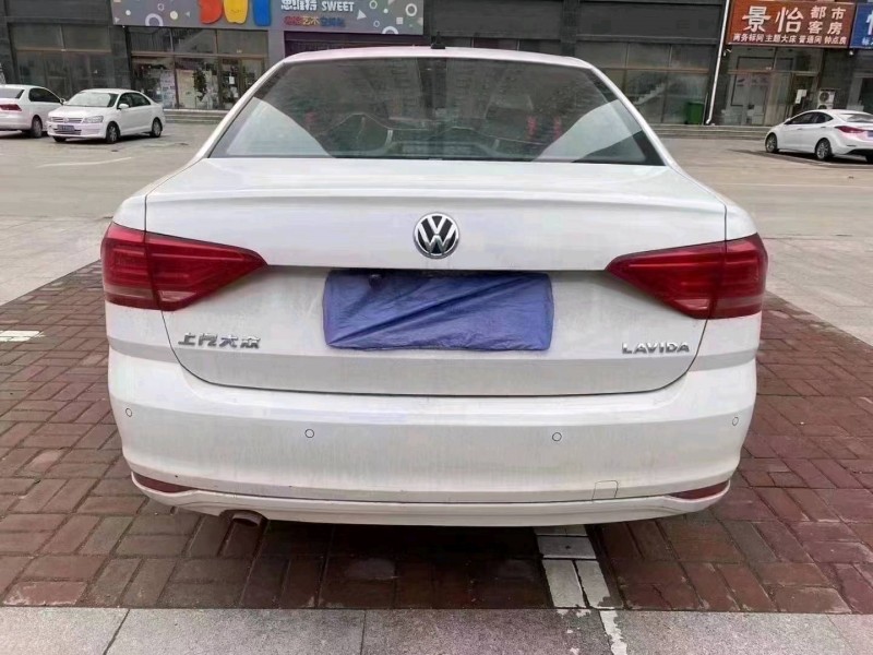 北京17年大众朗逸5