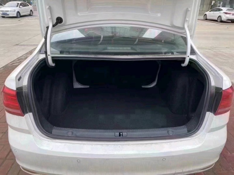 北京17年大众朗逸6