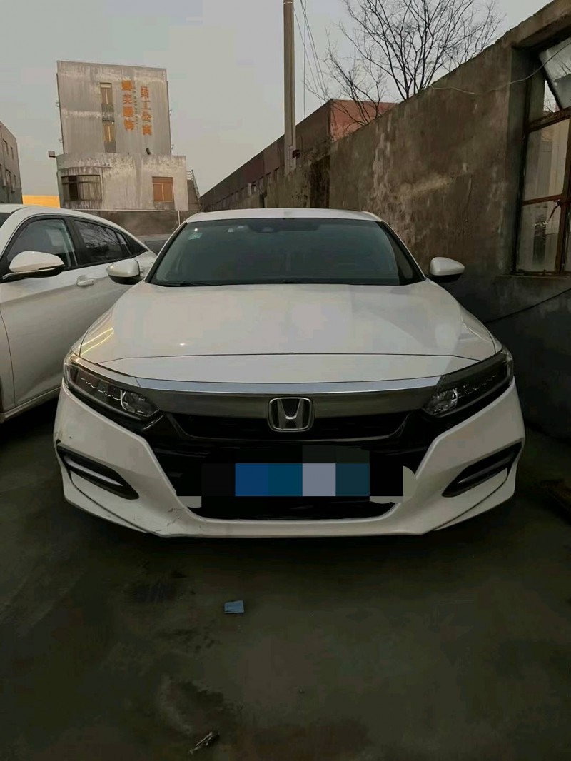 湖州19年本田雅阁1