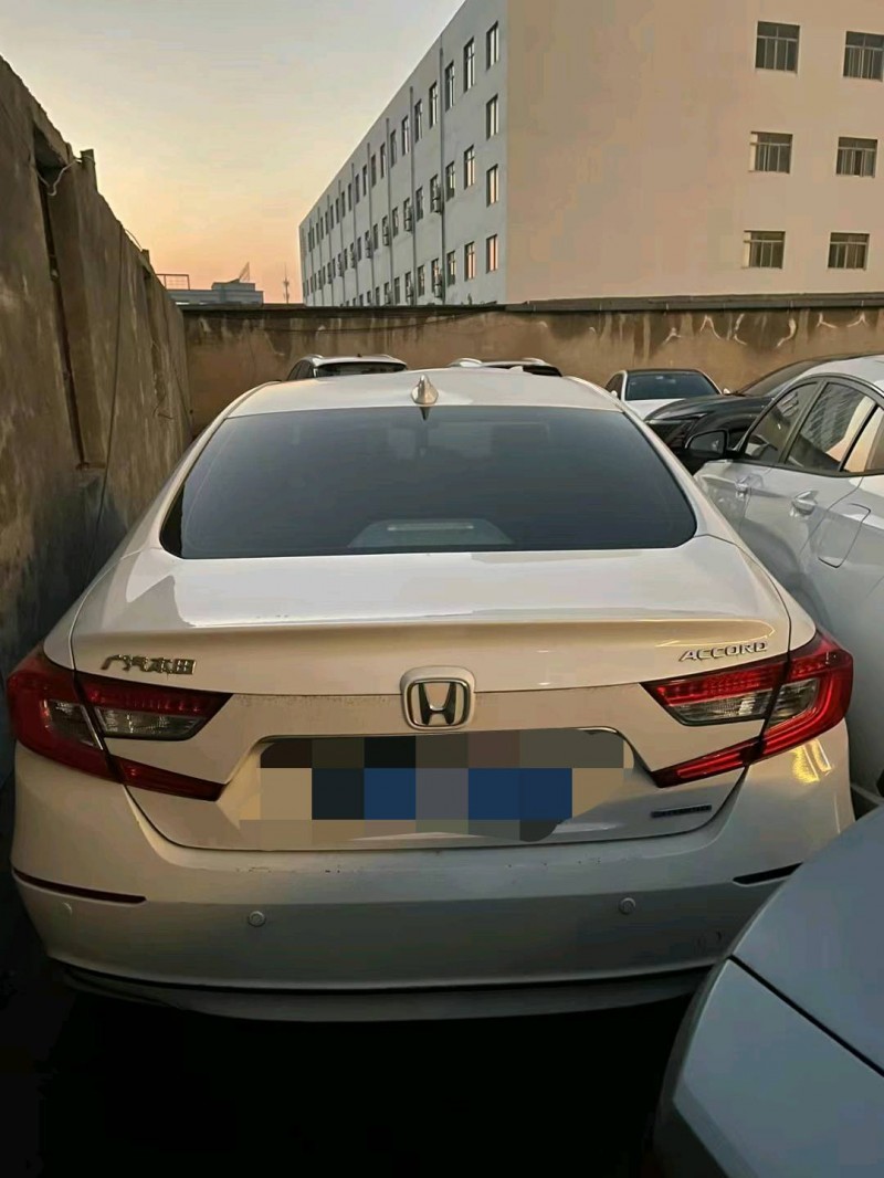 湖州19年本田雅阁7