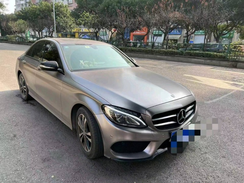 重庆18年奔驰C2