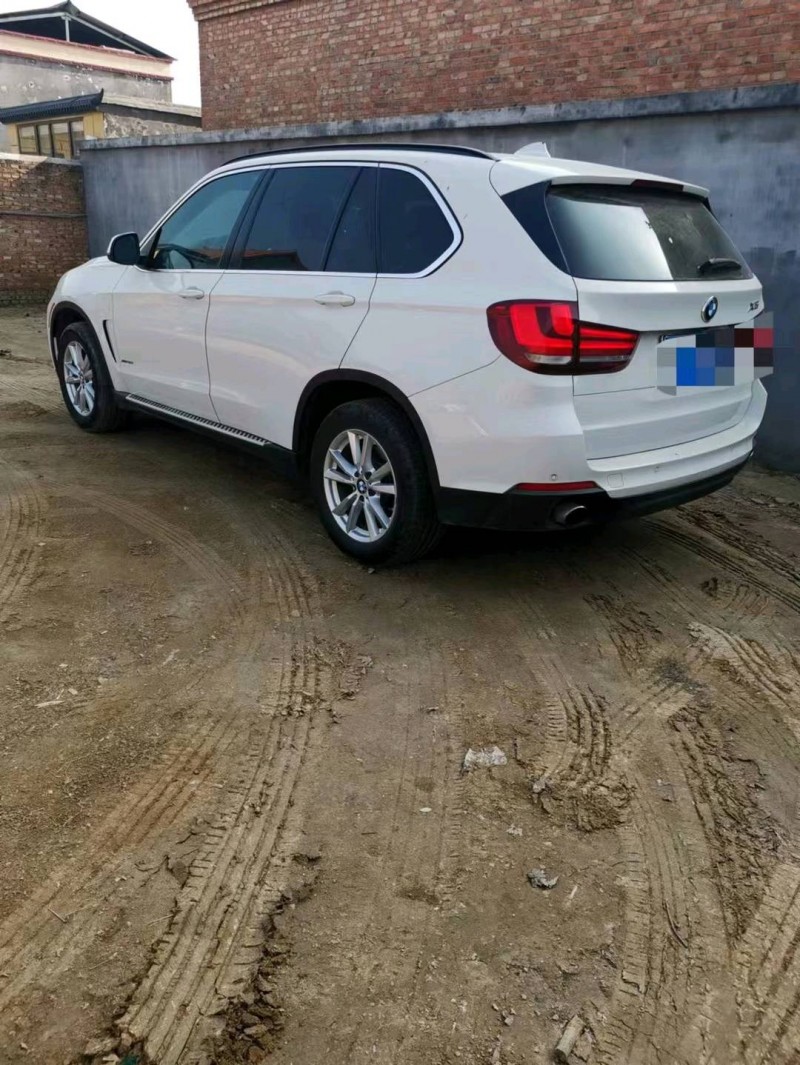 济南15年宝马X52