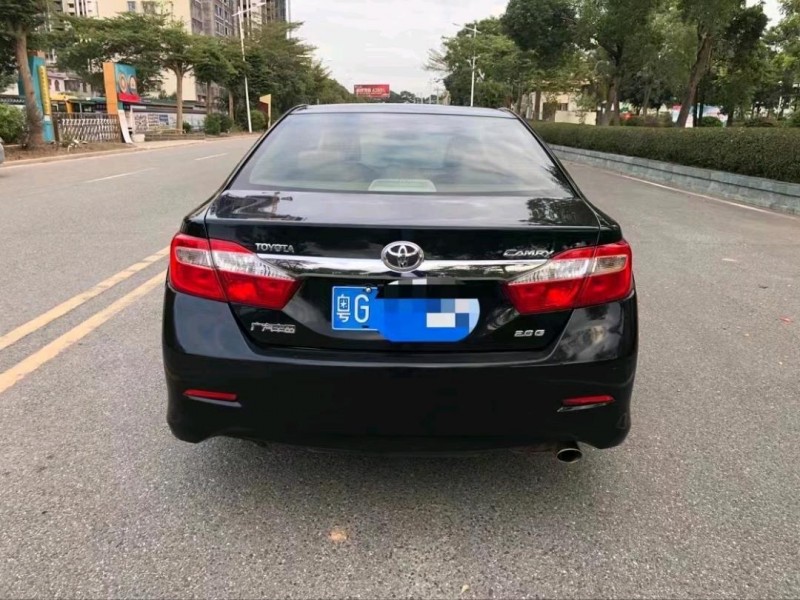 济南14年丰田凯美瑞7