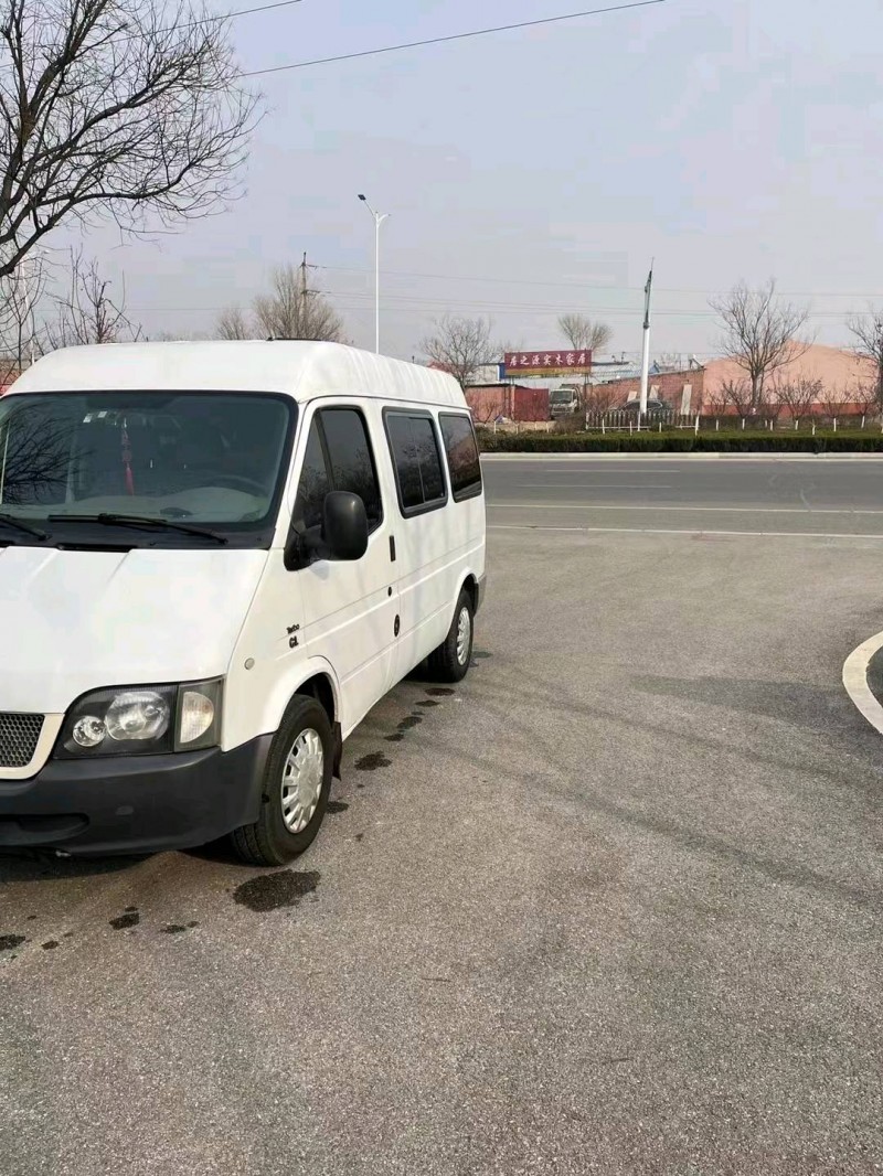 济南17年福特全顺2