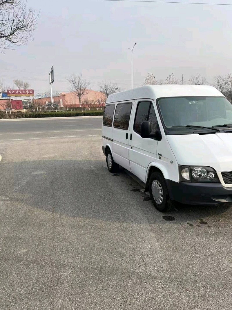 济南17年福特全顺3