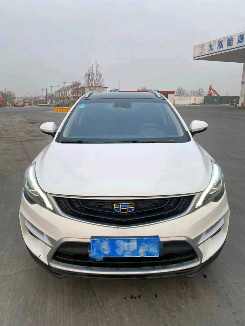 济南19年吉利帝豪GS1