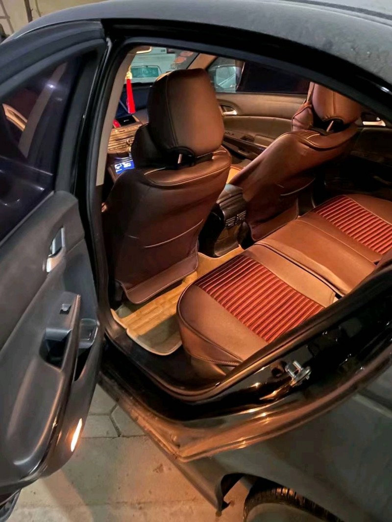 济南13年本田雅阁4