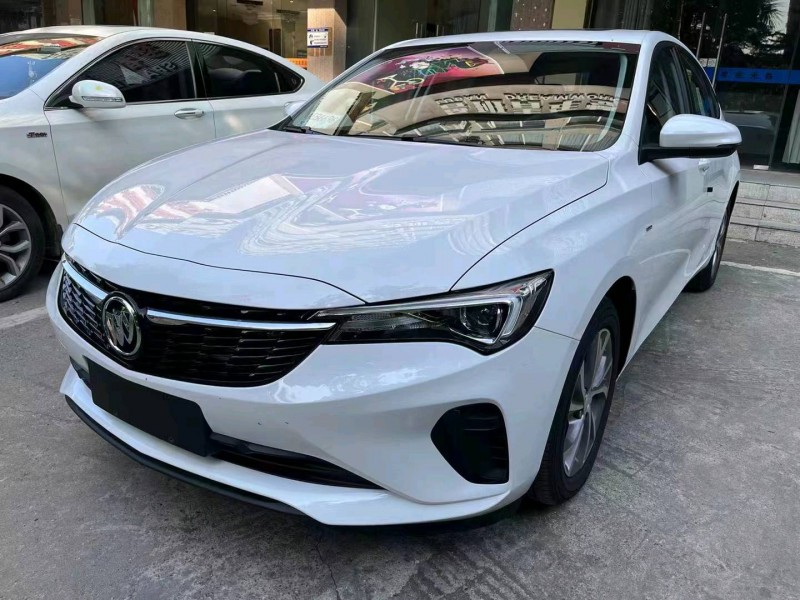 济南22年别克威朗1