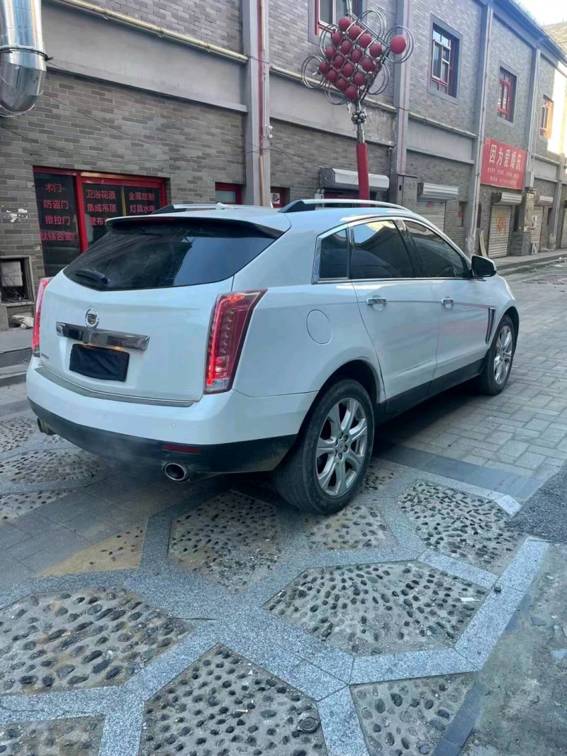 邯郸15年凯迪拉克SRX2