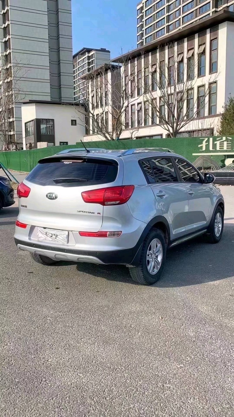 廊坊15年起亚智跑7