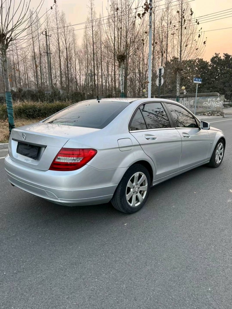 徐州11年奔驰C8