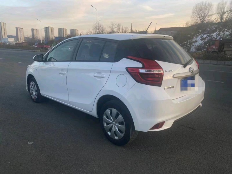 枣庄17年丰田YARiS L 致炫6