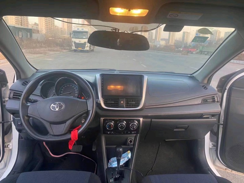 枣庄17年丰田YARiS L 致炫9