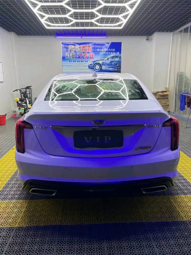 邯郸22年凯迪拉克CT52