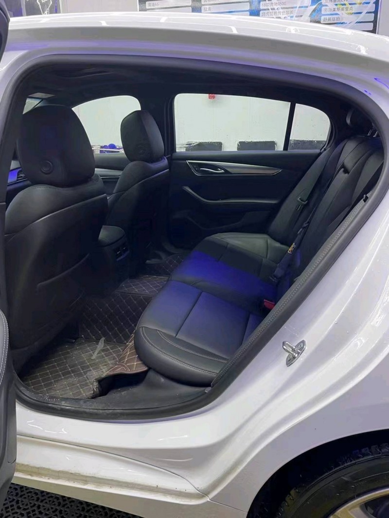 邯郸22年凯迪拉克CT53