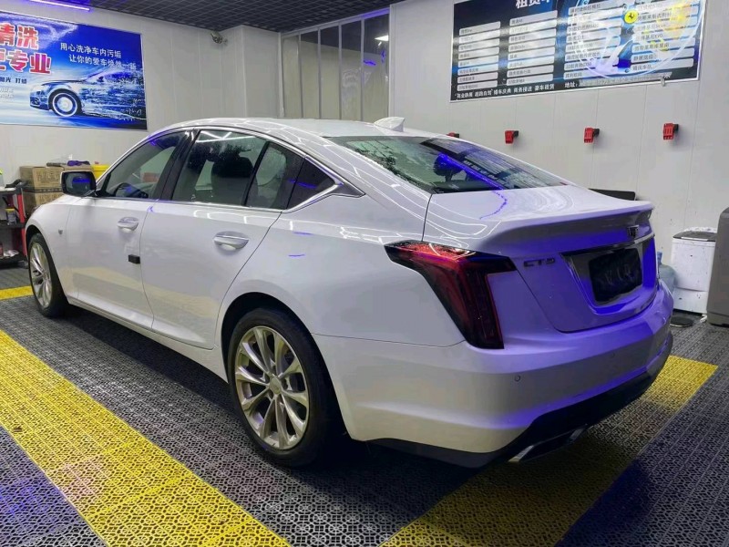 邯郸22年凯迪拉克CT58