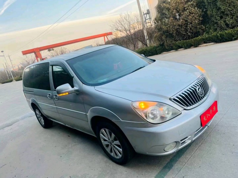 枣庄12年别克GL82