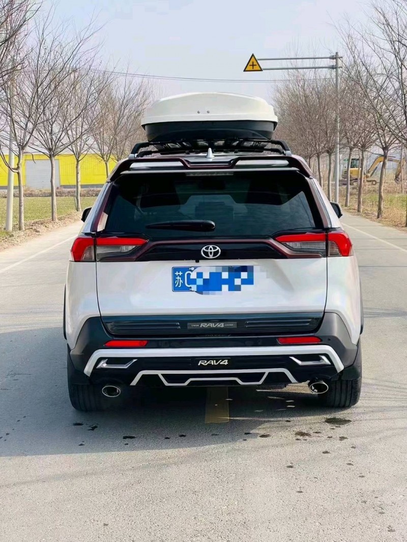常州19年丰田RAV44