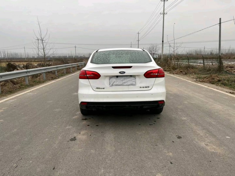 徐州15年福特福克斯1