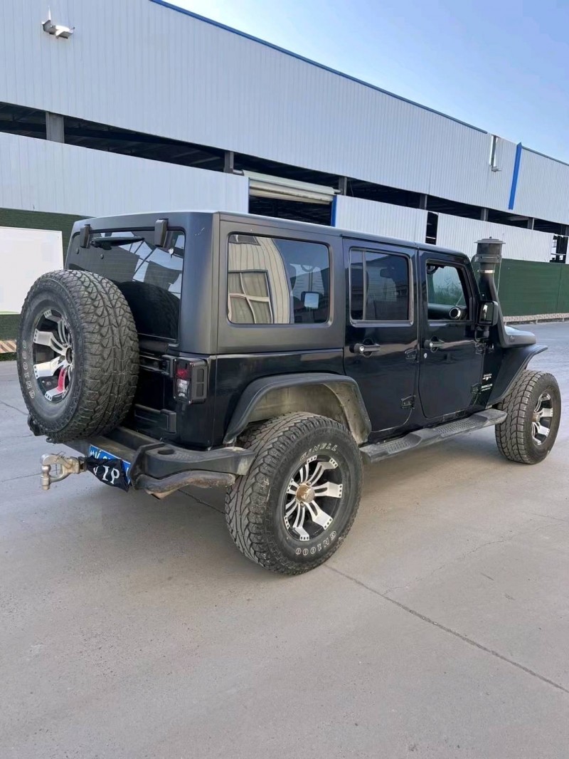 宿遷16年Jeep牧馬人3