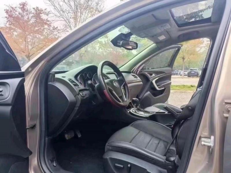 枣庄14年别克君威7