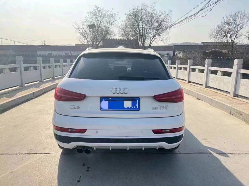 东营19年奥迪Q31