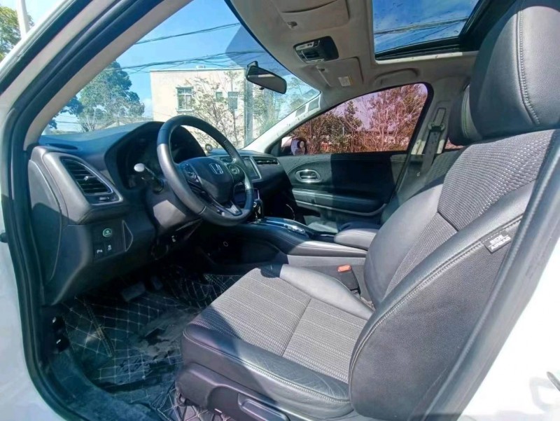 广州16年本田缤智4