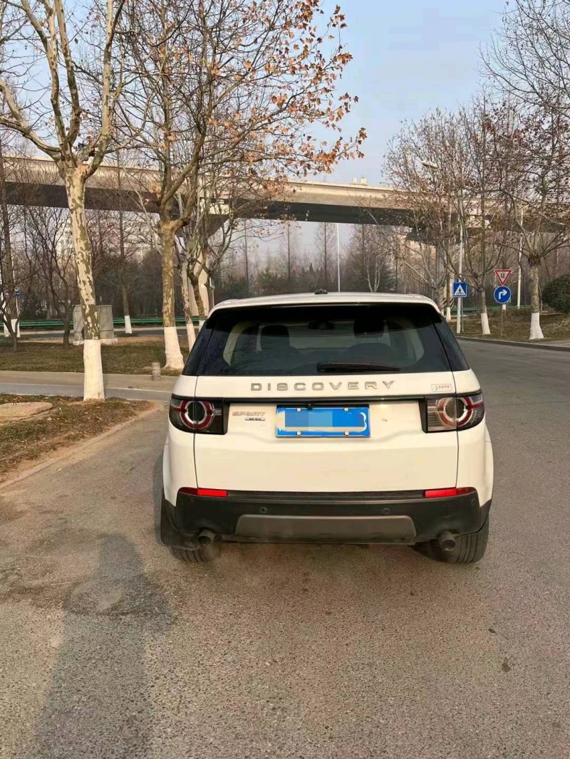 东营17年路虎发现神行1