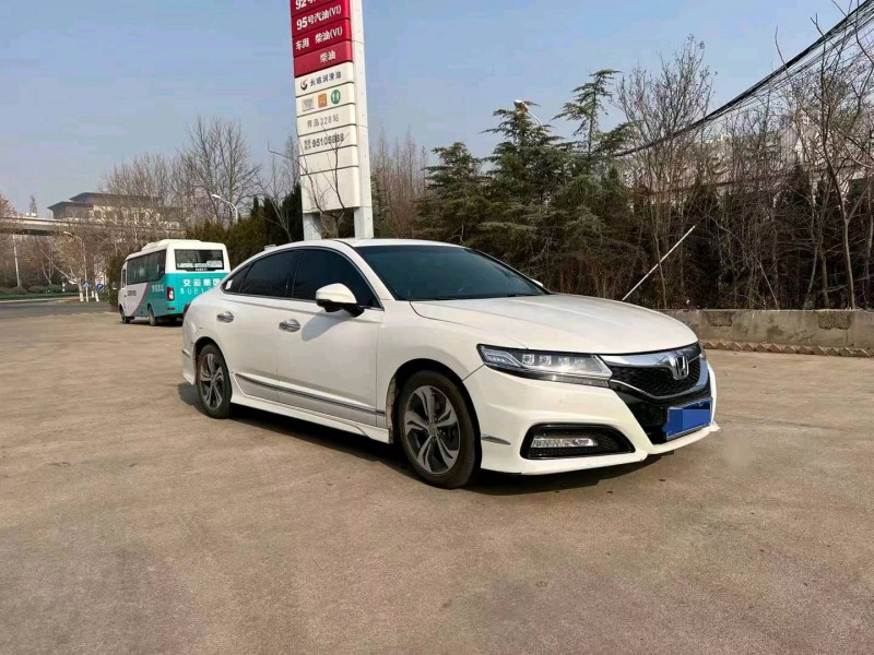 枣庄17年本田思铂睿2