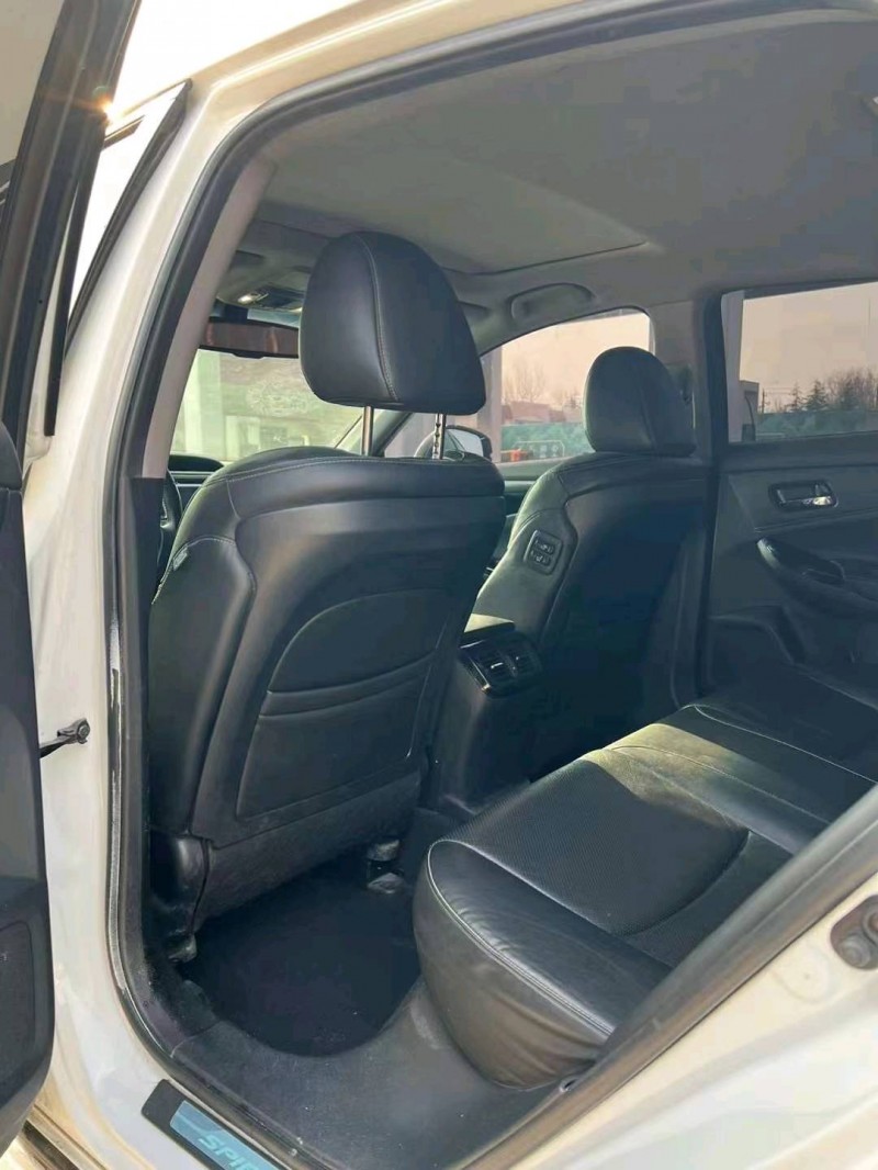 枣庄17年本田思铂睿4