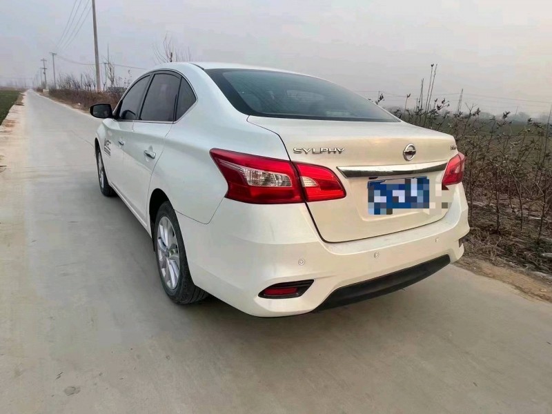 北京18年日产轩逸6