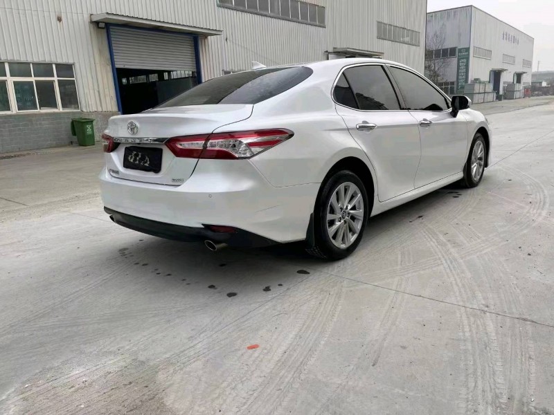 宜昌22年丰田凯美瑞7