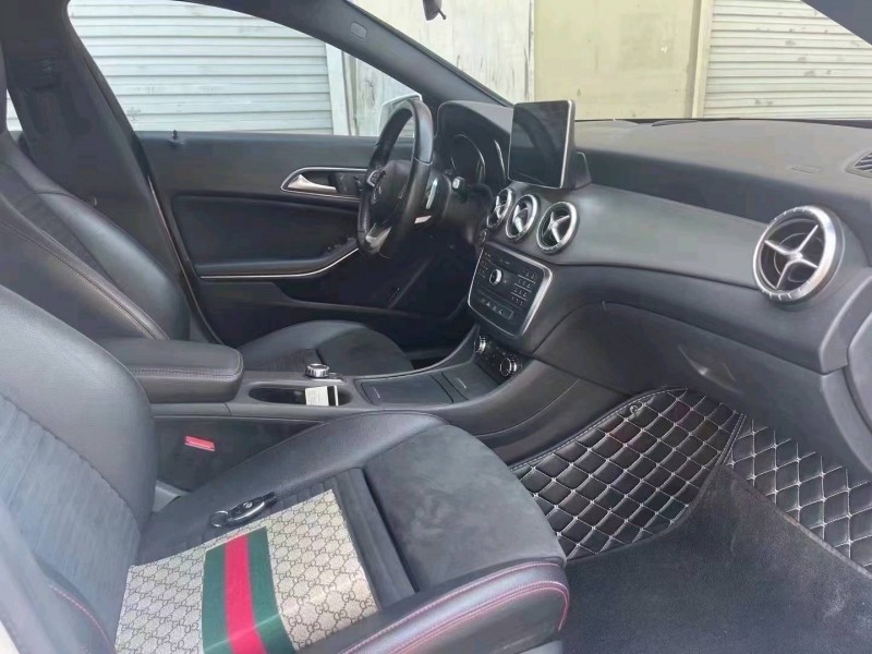 青岛16年奔驰CLA6