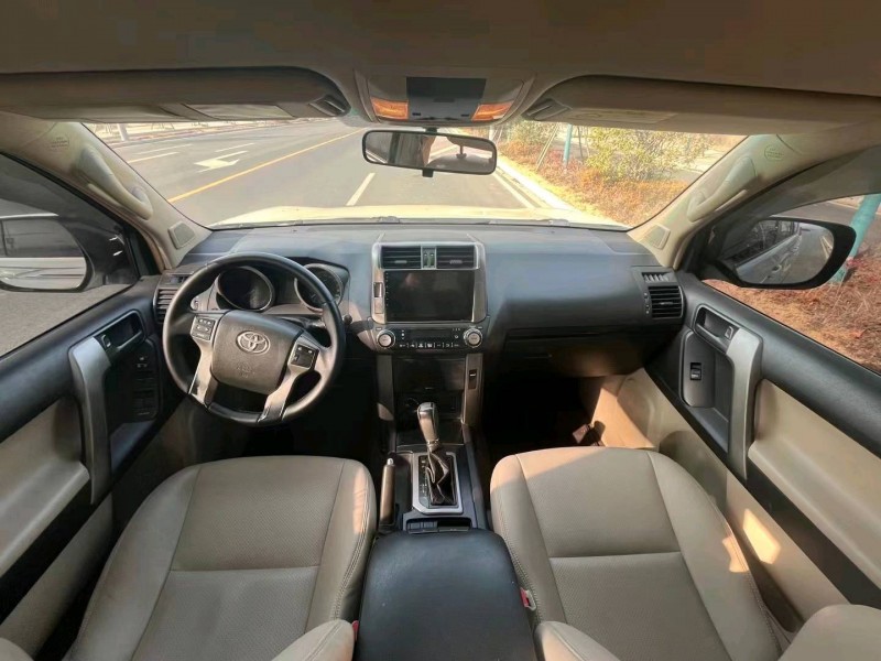 宜昌12年丰田普拉多5