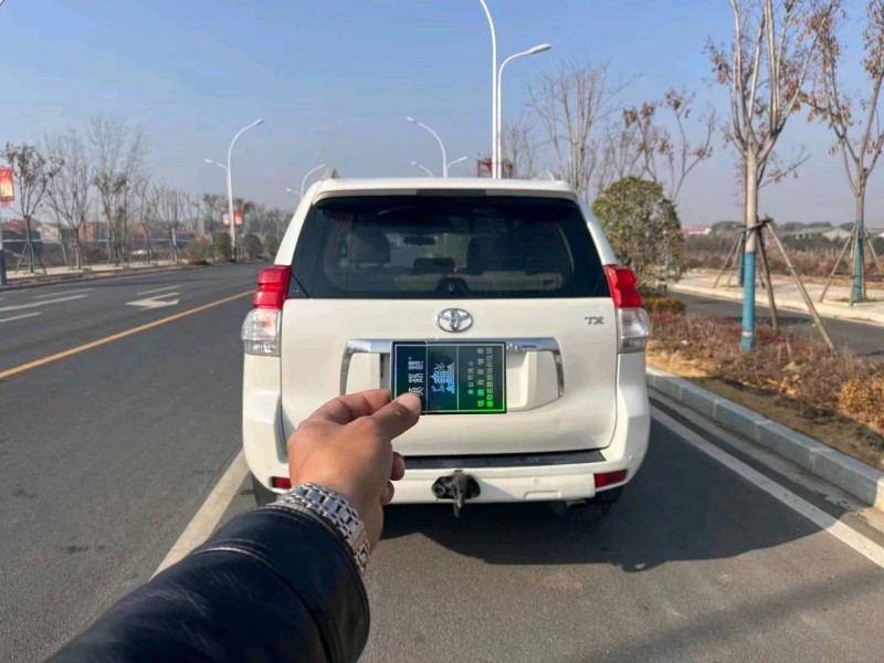 宜昌12年丰田普拉多8