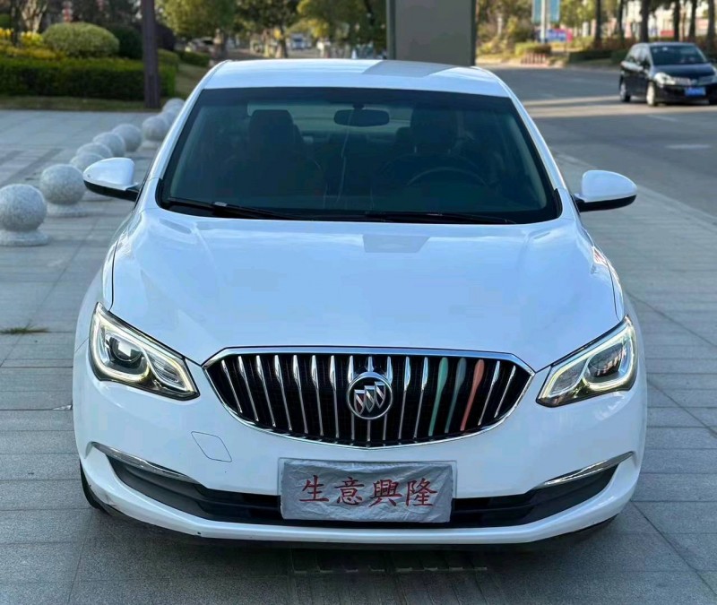 珠海17年别克英朗9