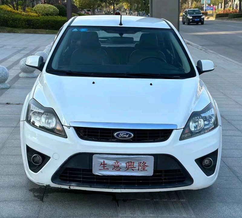 珠海12年福特福克斯1