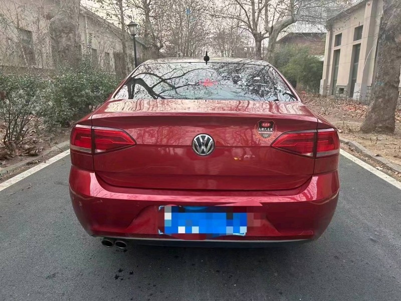 北京15年大众凌渡8