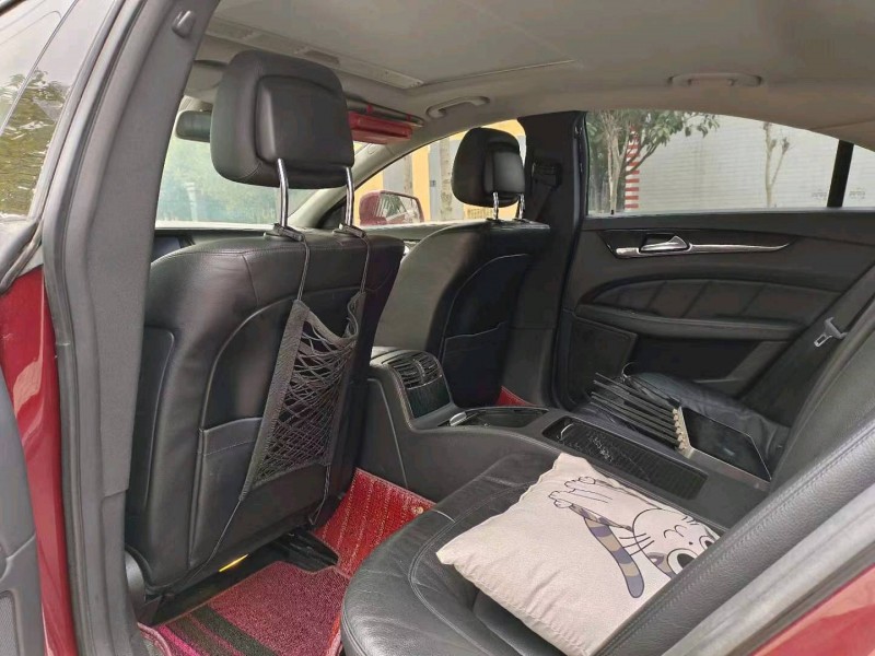 宜昌12年奔驰CLS7