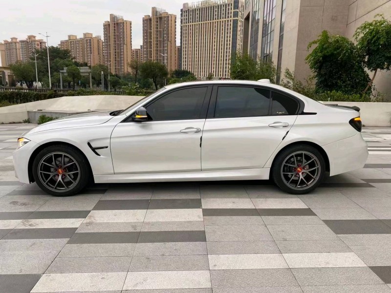 珠海18年宝马3系6