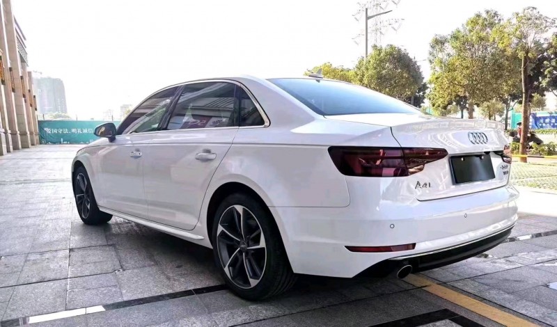 珠海18年奥迪A4L8