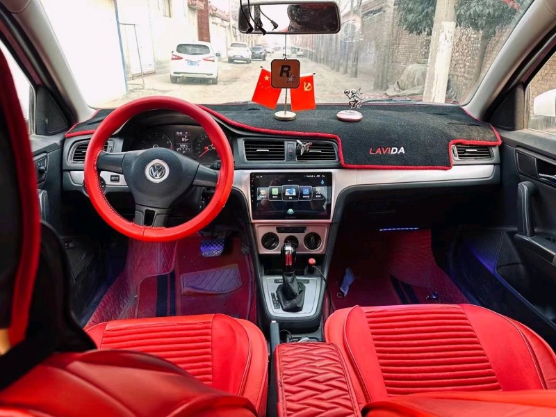 济南18年大众朗逸2