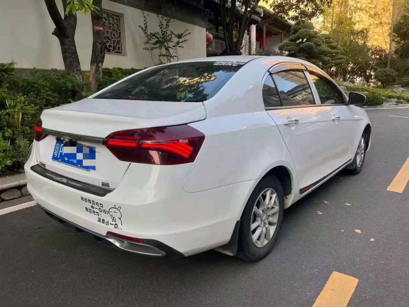 珠海20年吉利帝豪8