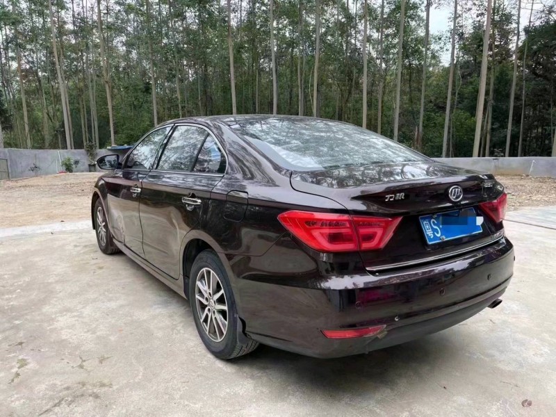 珠海17年力帆汽车8204