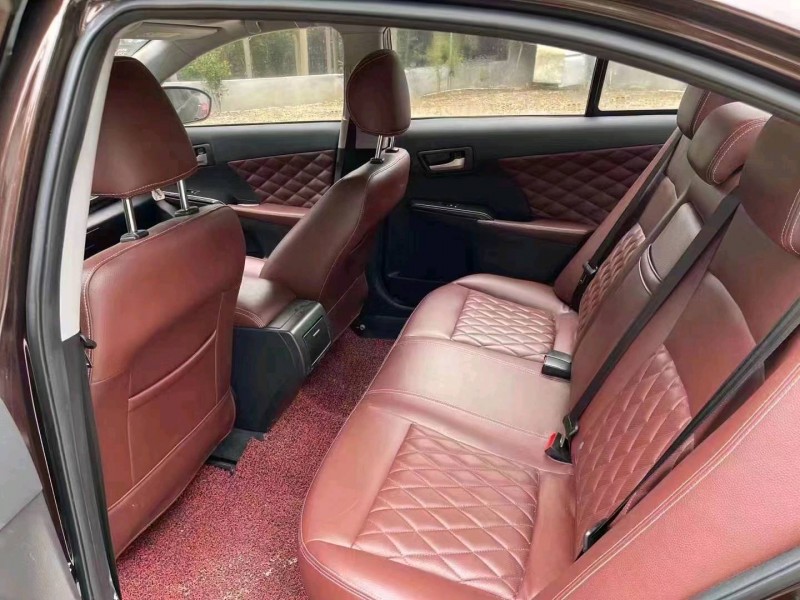 珠海17年力帆汽车8207