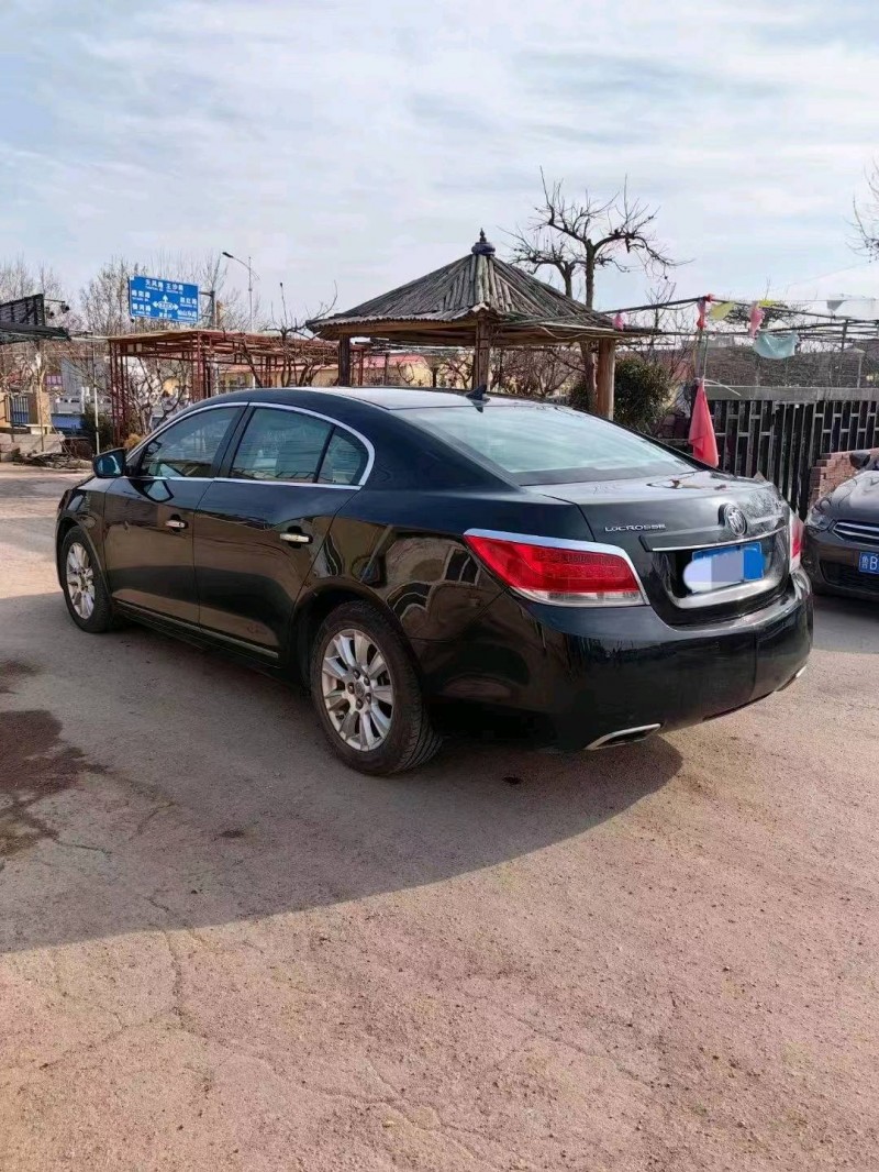 济南13年别克君越8