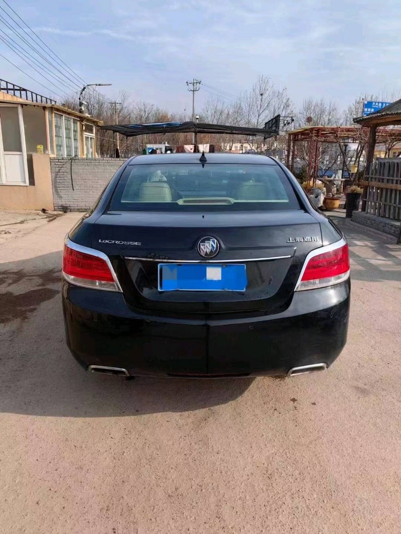 济南13年别克君越9