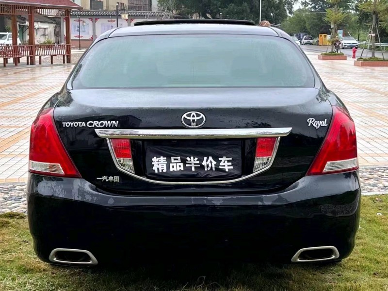 汕頭11年豐田皇冠2